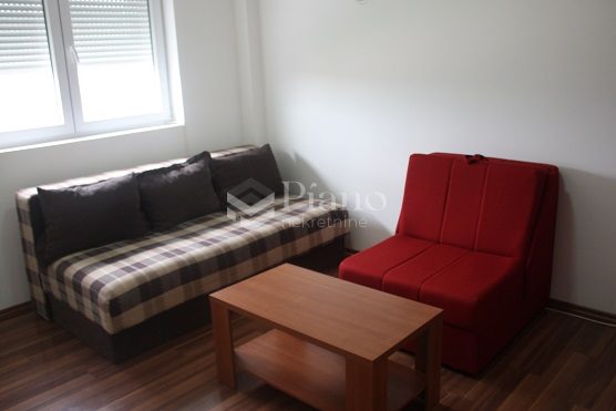 Lux namještena garsonjera u centru