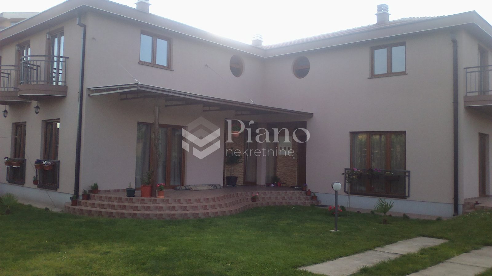 Jednosoban namješten stan u Zagoriču