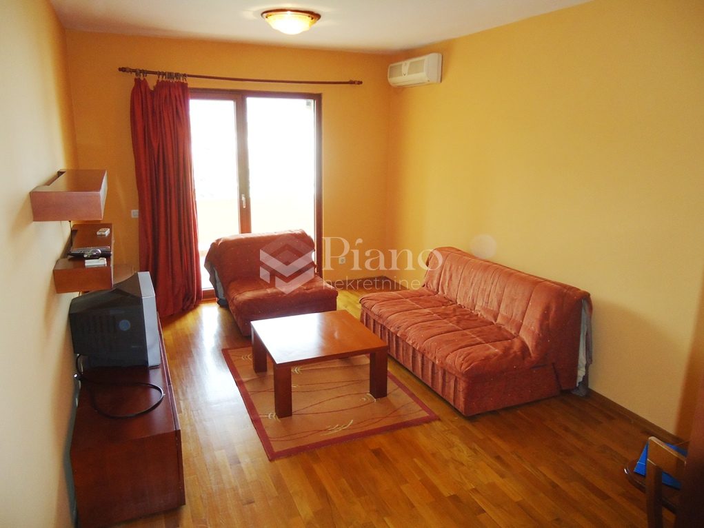 Furnished studio apartment in Gorica C