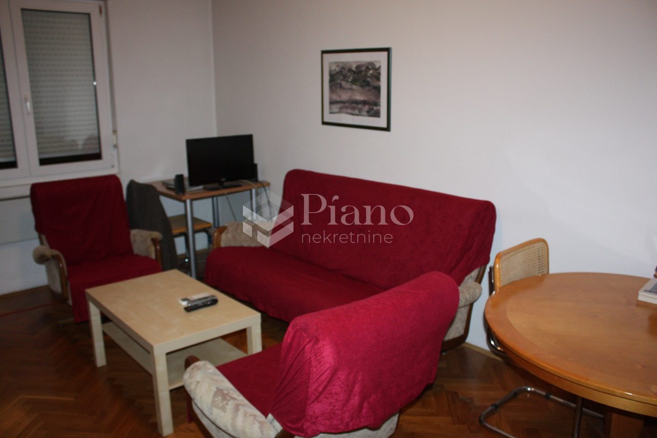 Jednosoban namješten stan, Zagorič