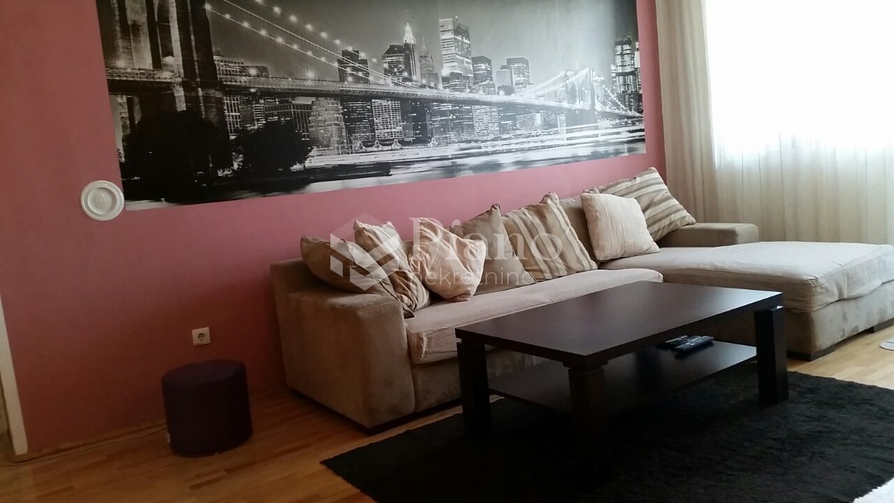 Jednosoban namješten stan, preko Morače 