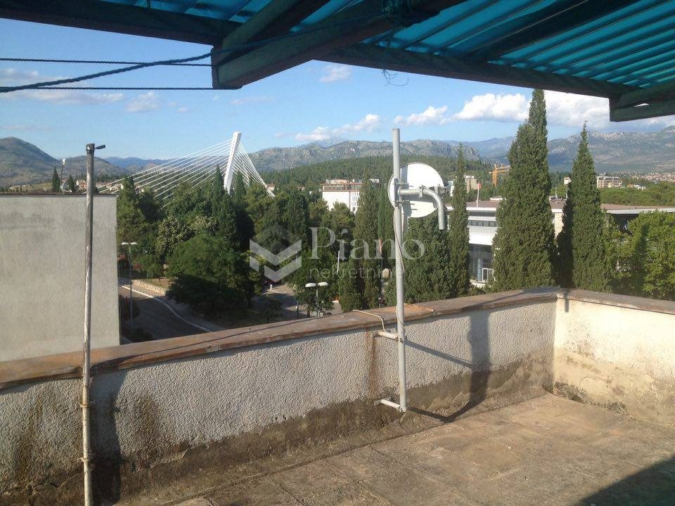 Garsonjera u blizini Pravnog i Ekonomskog fakulteta