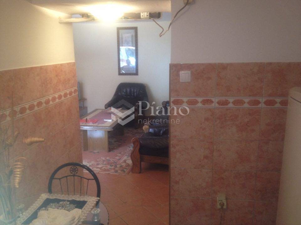 Jednosoban stan u Momišićima