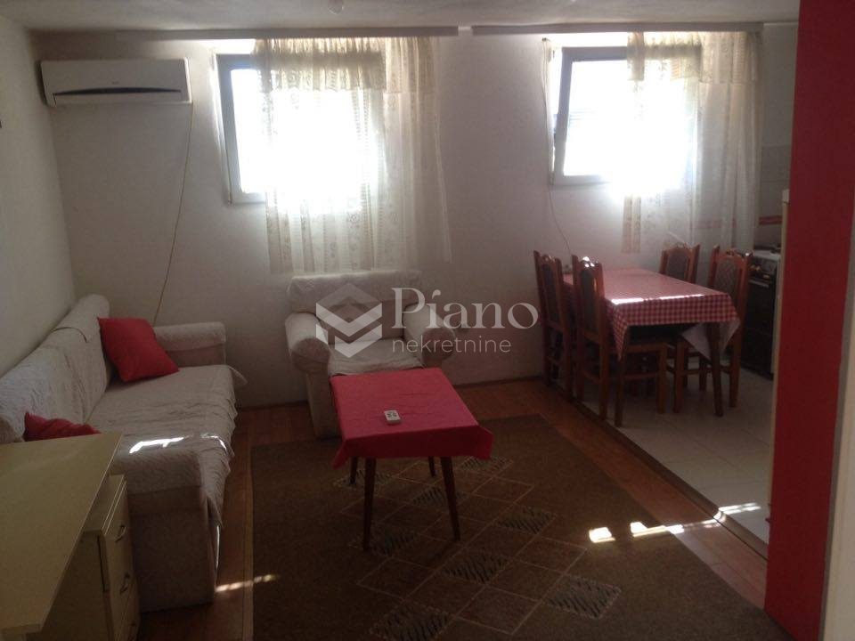 DVOSOBAN STAN IZA DELTE, ODLIČAN ZA STUDENTE