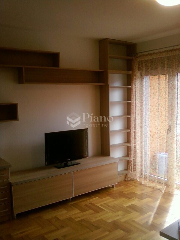 Namještena garsonjera kod Dječje bolnice