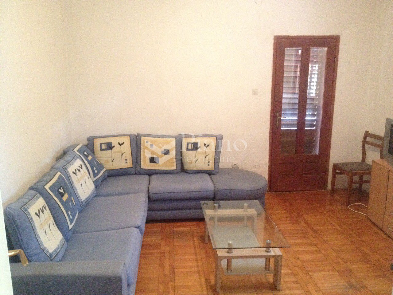 JEDNOSOBAN NAMJEŠTEN STAN, MOMIŠIĆI