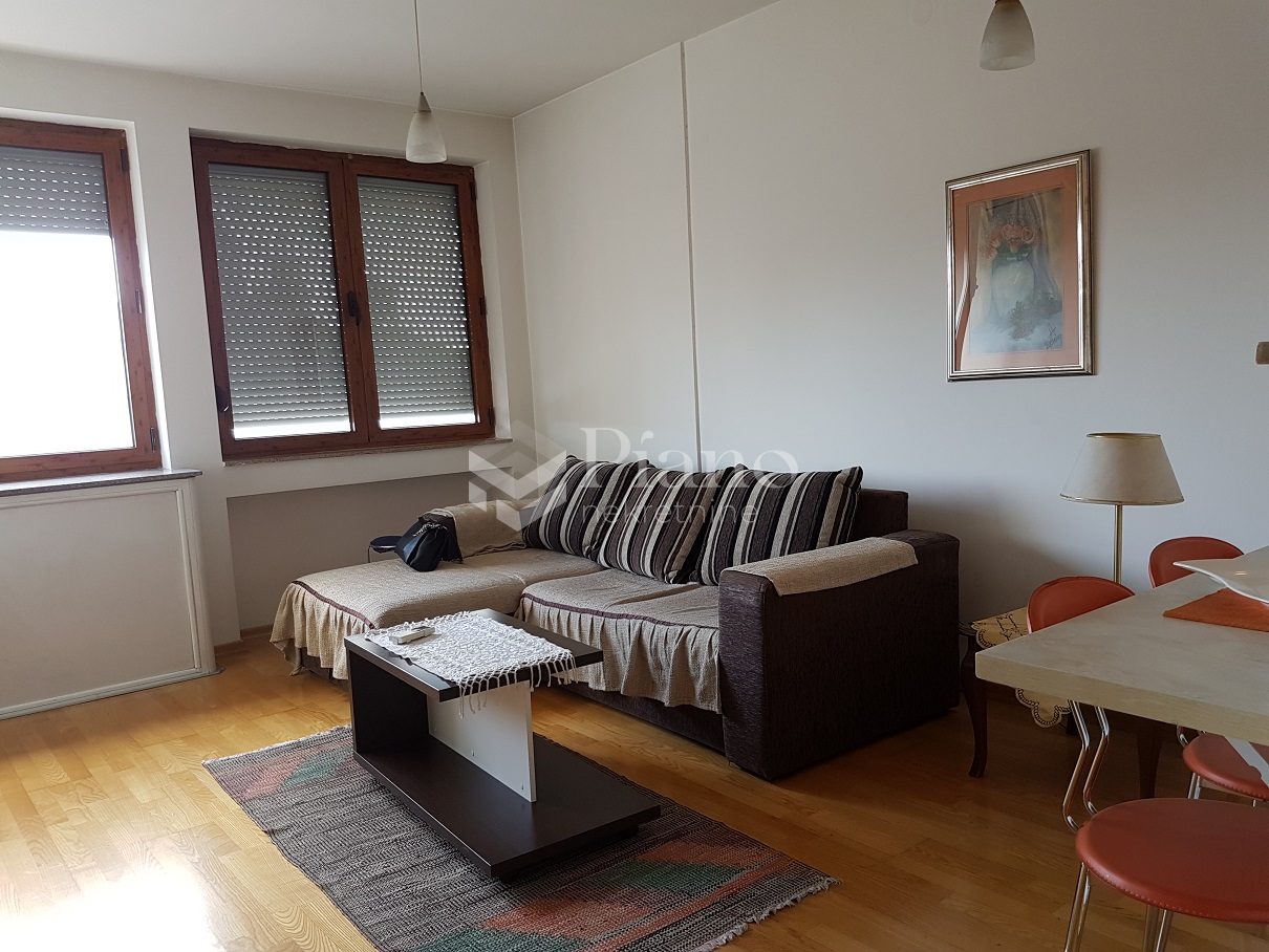 Namještena garsonjera, Dalmatinska ulica