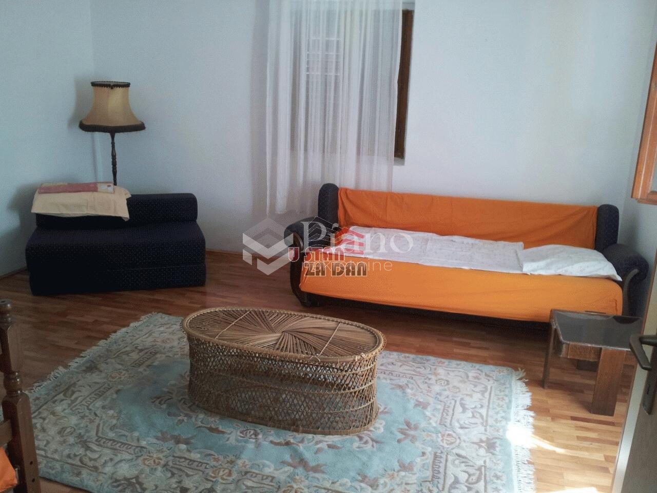 Jednosoban polunamješten stan u blizini centra