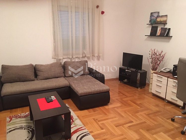 Jednosoban namješten stan kod Vezirovog mosta