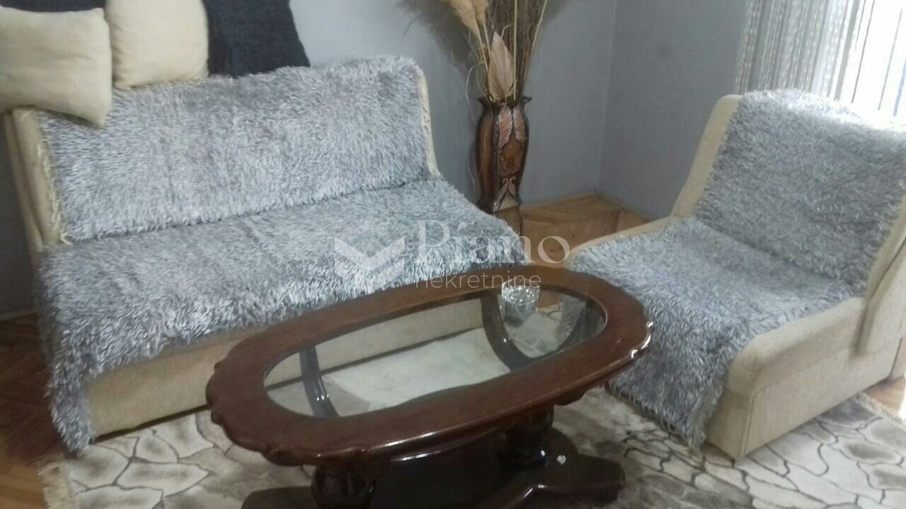 Namještena garsonjera na Starom Aerodromu