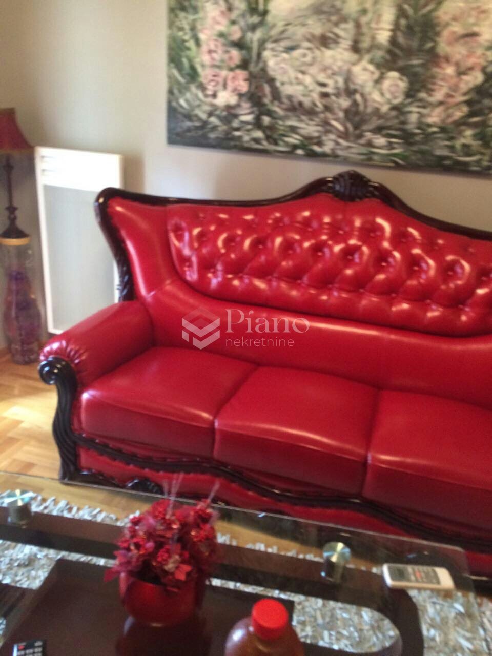 Dvosoban lux namješten stan na Zabjelu