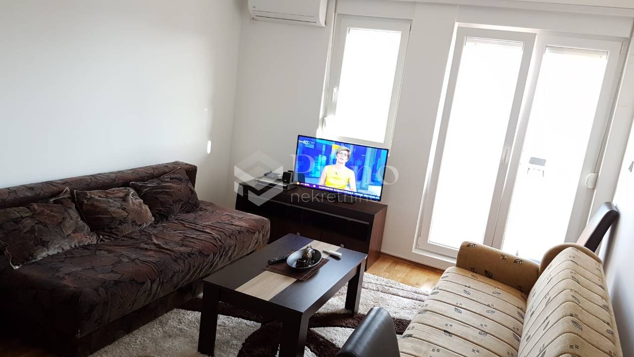 Furnished studio apartment Tuski put