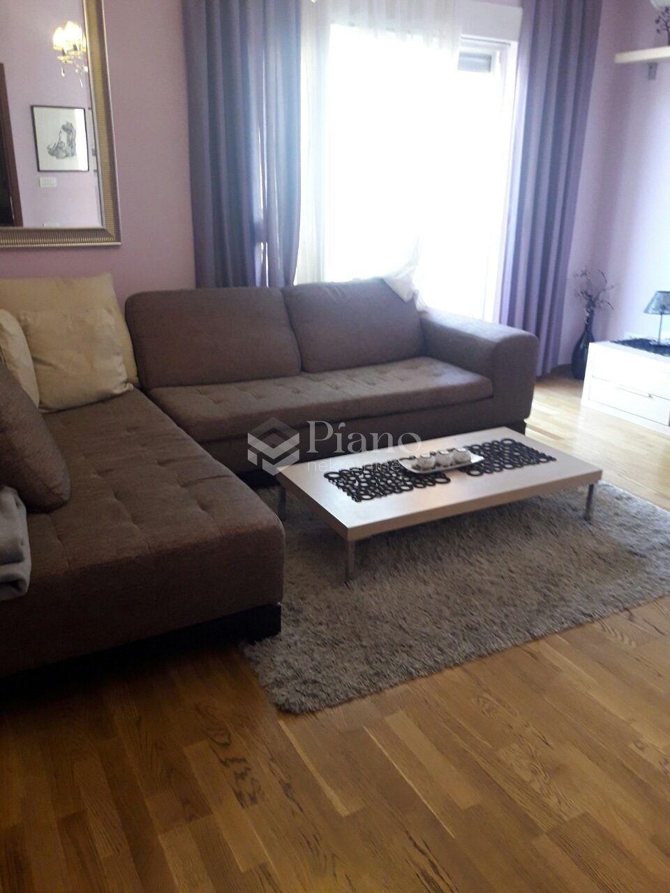 Furnished two-bedroom apartment in City district