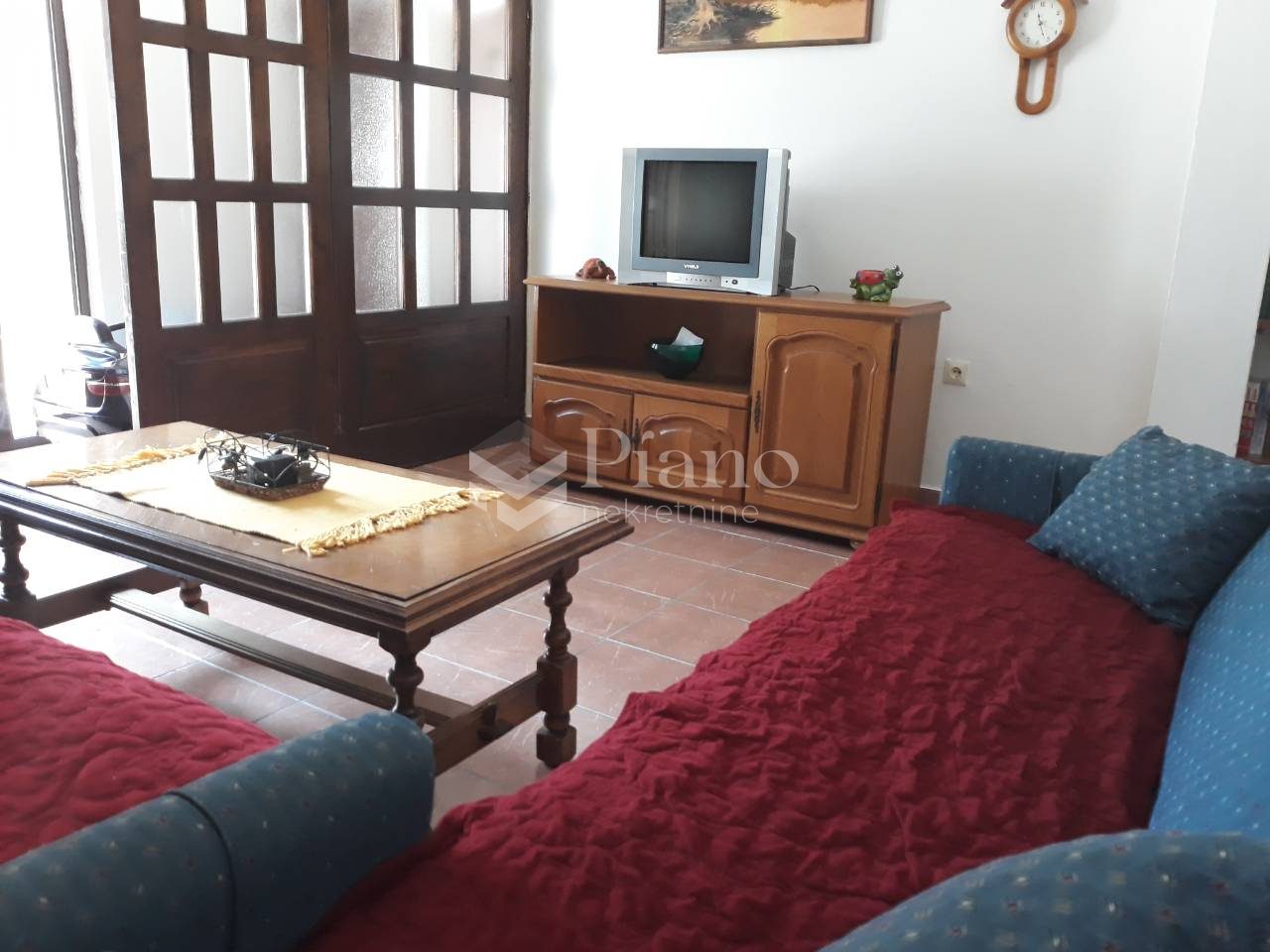 Furnished studio-apartment in Tološi