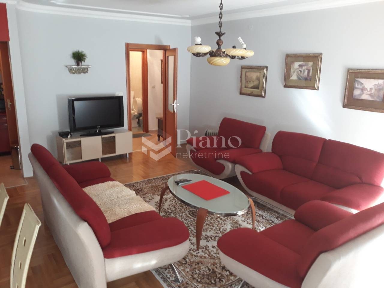 Furnished two-bedrooms apartment in Stari Aerodrom