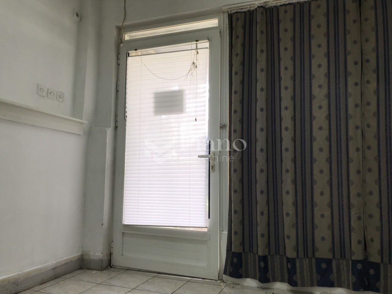 Unfursnihed office space Preko Morace