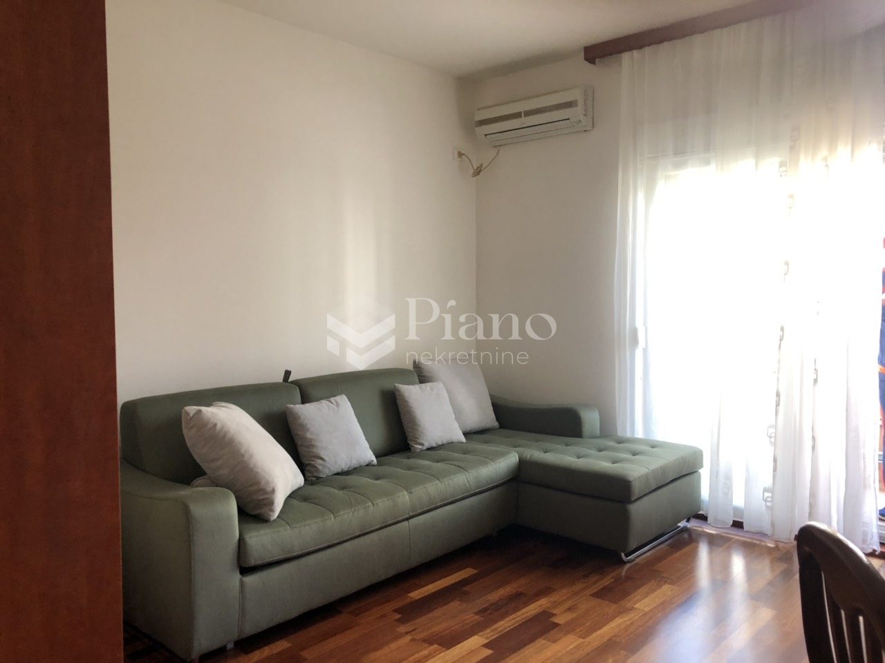 Furnished studio apartment in City kvart