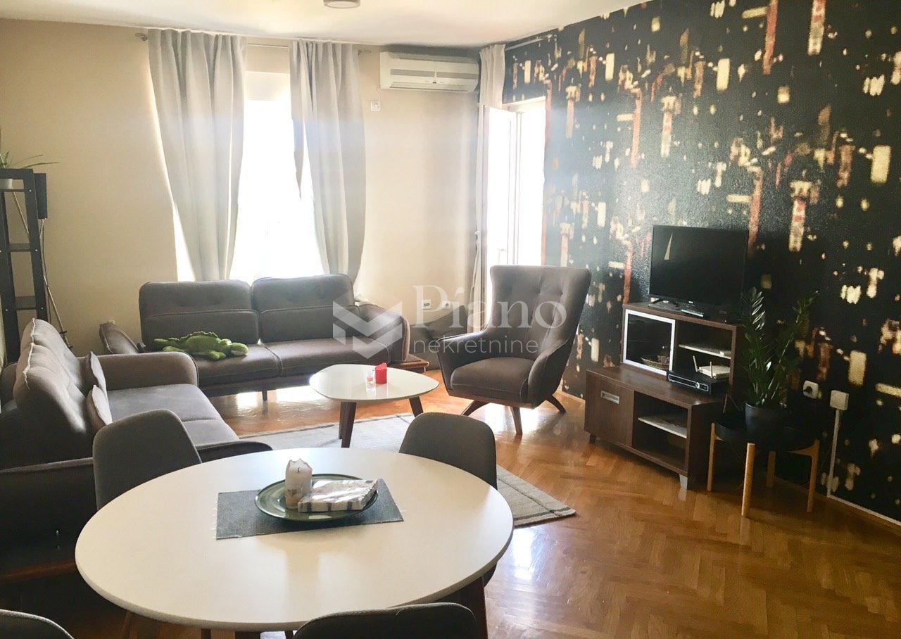 Furnished one bedroom apartment in Blok 9