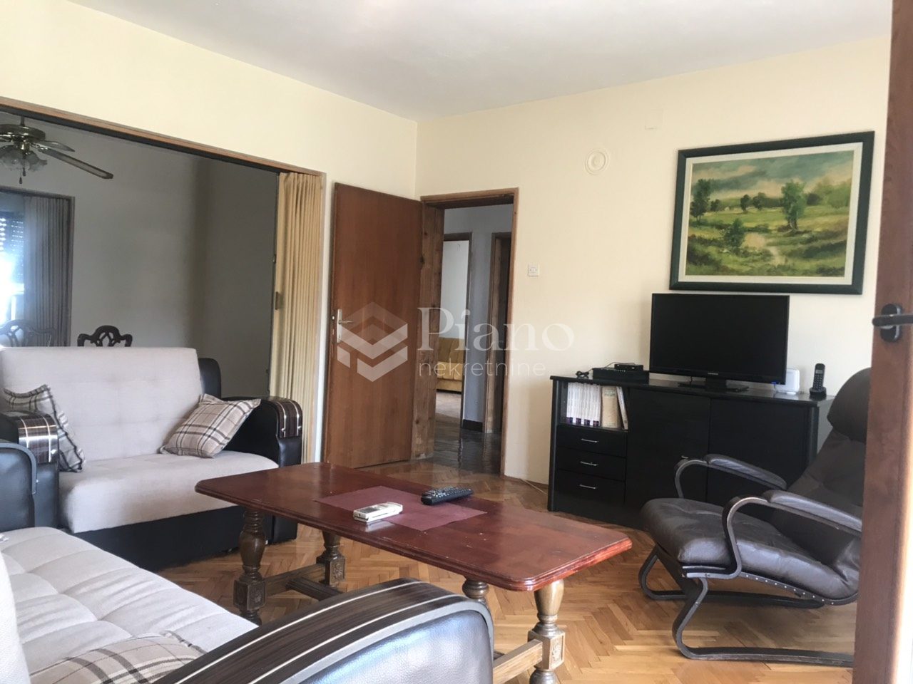 Furnished two bedroom apartment in house in Zagorič