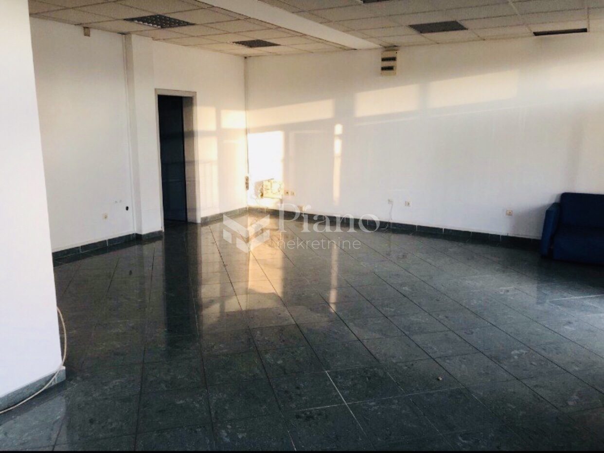 Unfurnished office space under Ljubovic hill