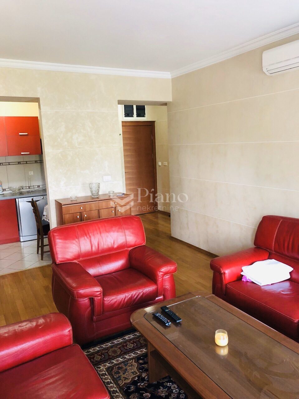 Furnished one bedroom apartment in Nikic building