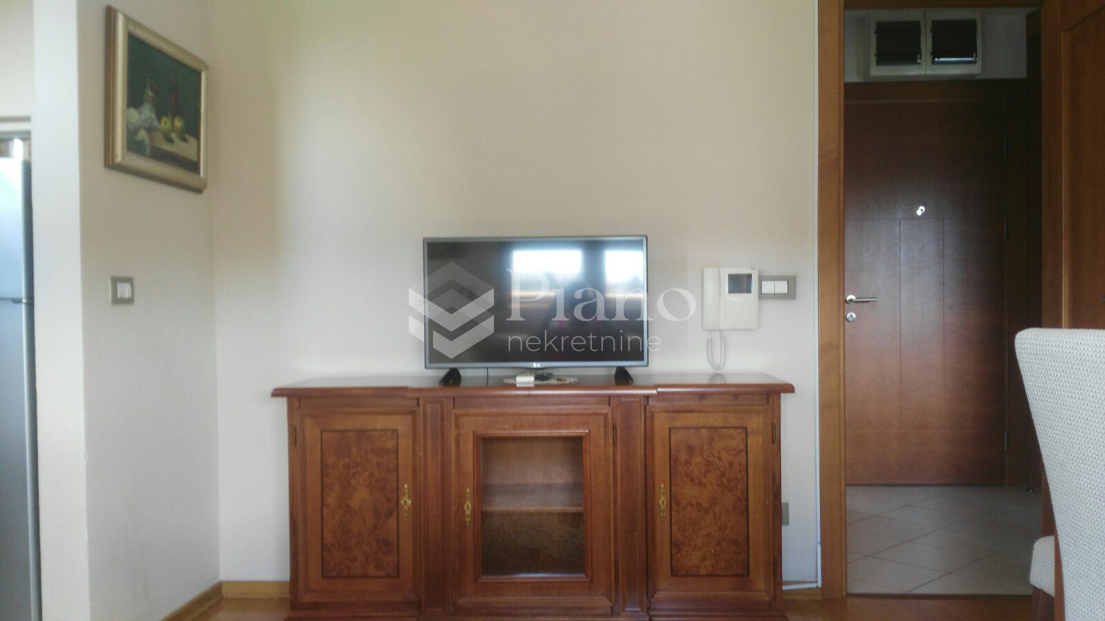 Furnished one bedroom apartment Preko Morace