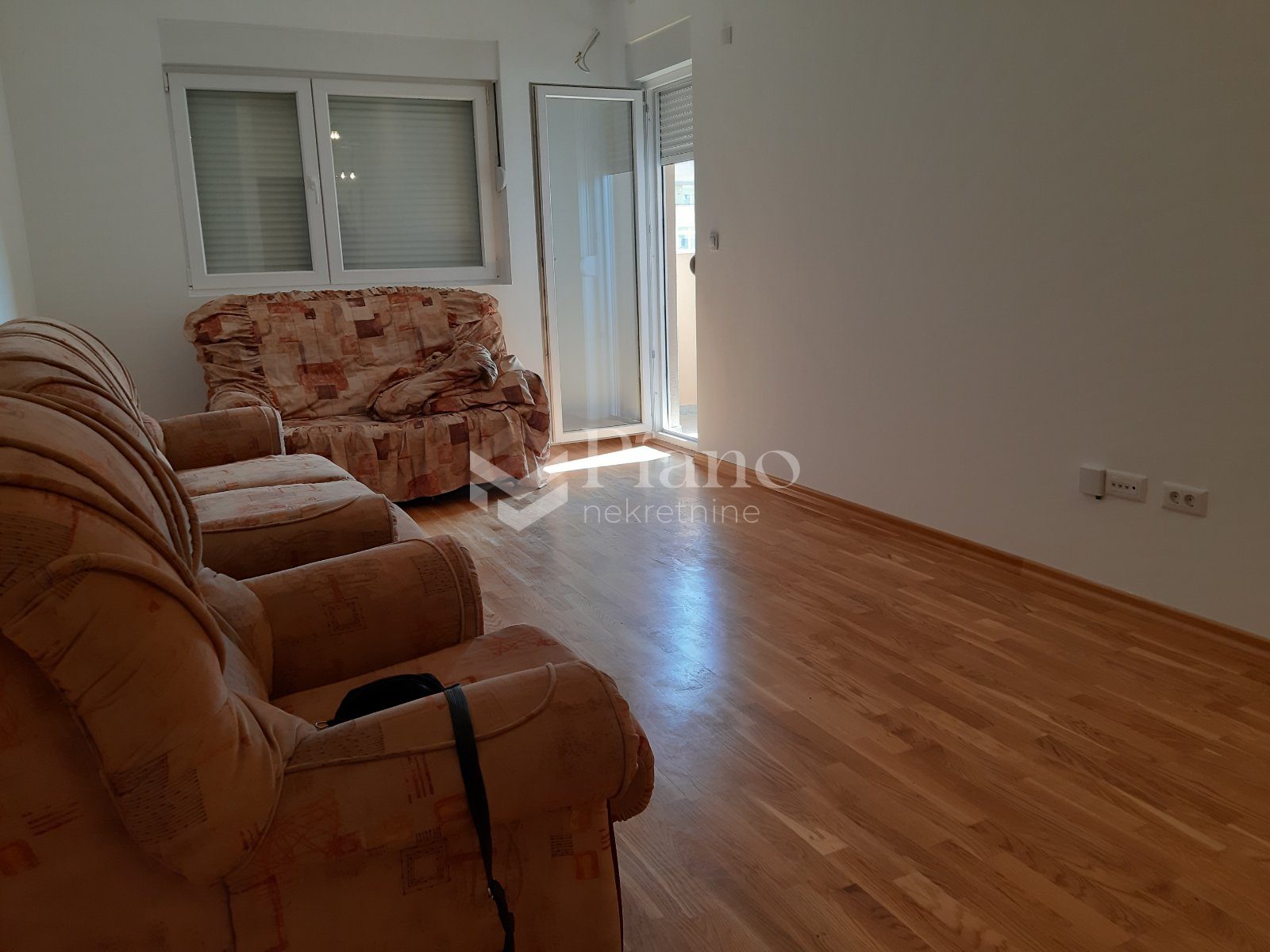 Unfurnished two bedroom apartment on Tuski road