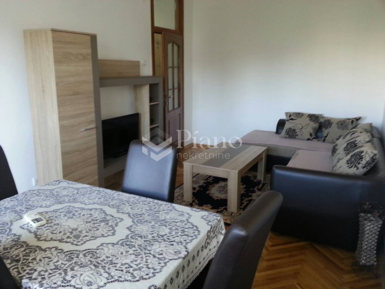Furnished two bedroom apartment Preko Morace