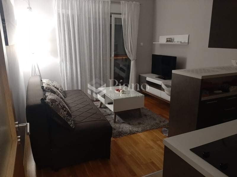 Furnished studio apartment under Ljubovic hill