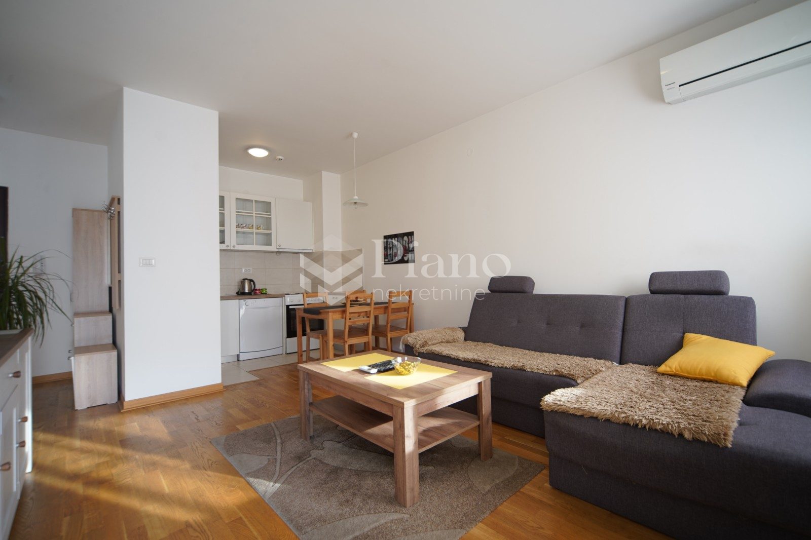 Furnished one bedroom apartment in City kvart