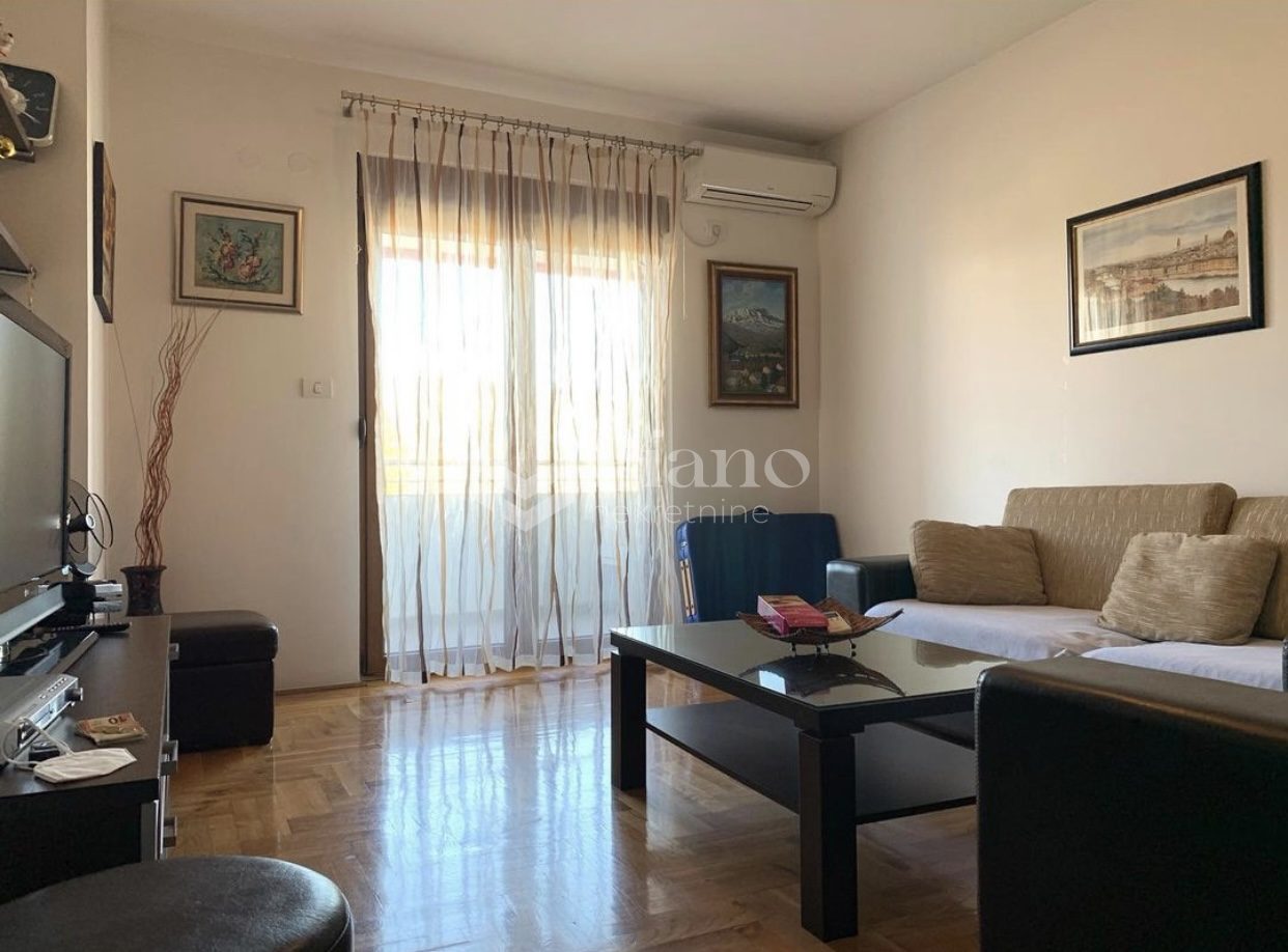 One bedroom furnished apartment in City kvart