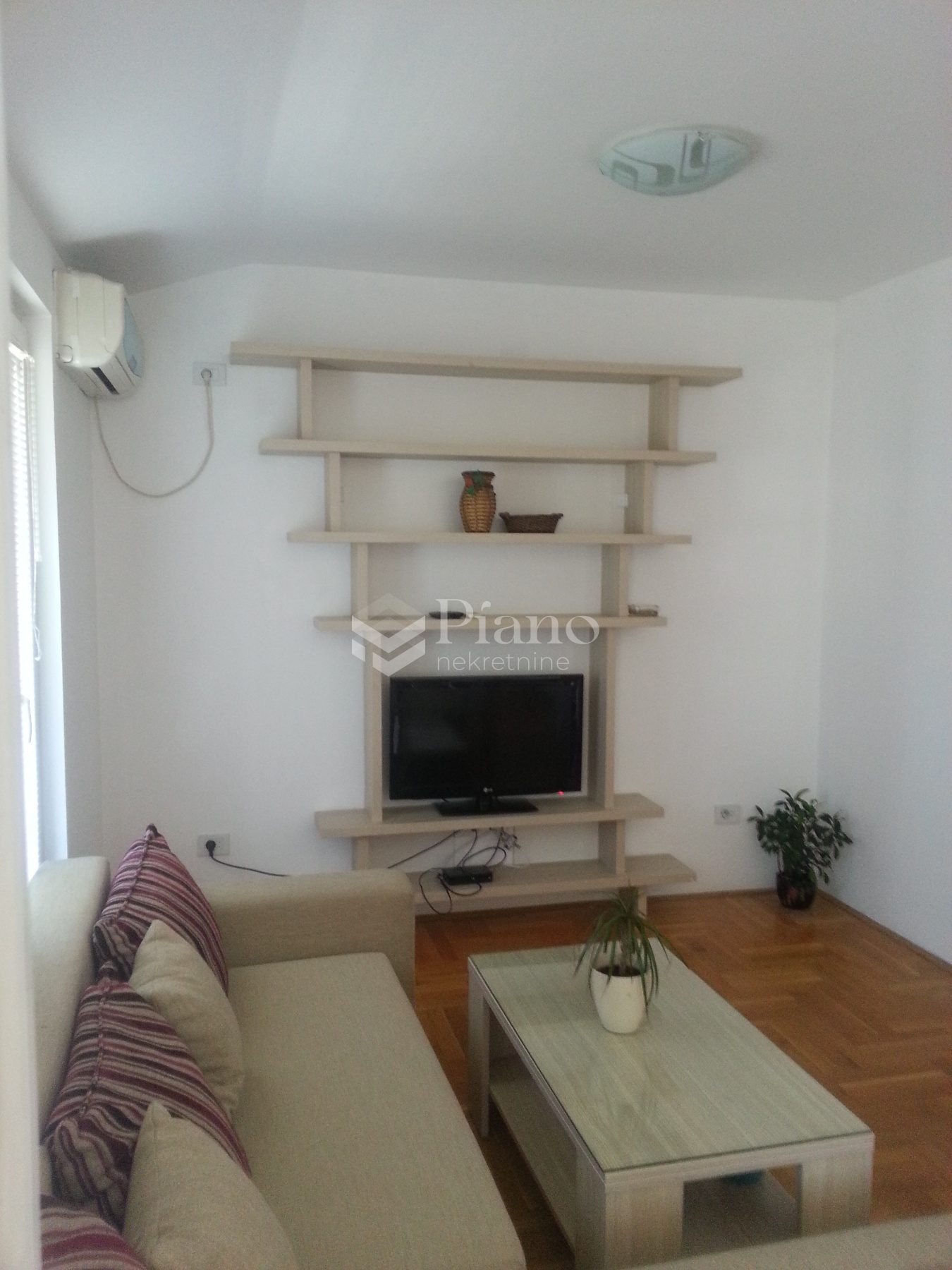 Furnished studio behind Delta City 