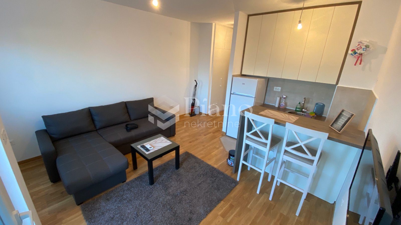 Furnisher studio apartment, City Kej