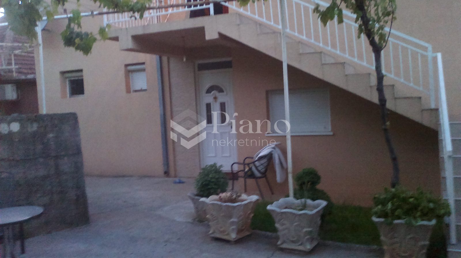 Dvosoban, namješten stan u Zagoriču