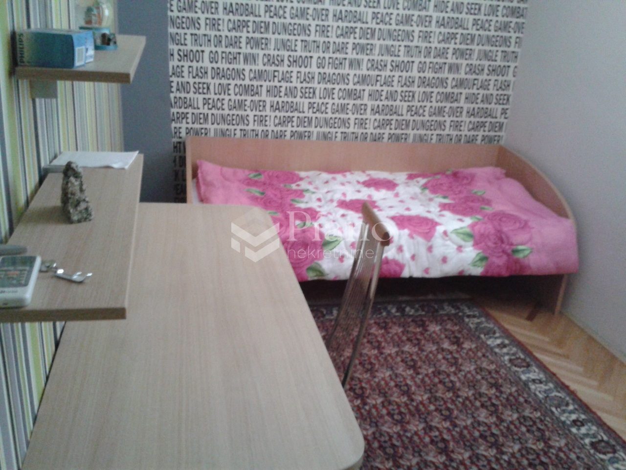 Trosoban namješten stan u Momišićima