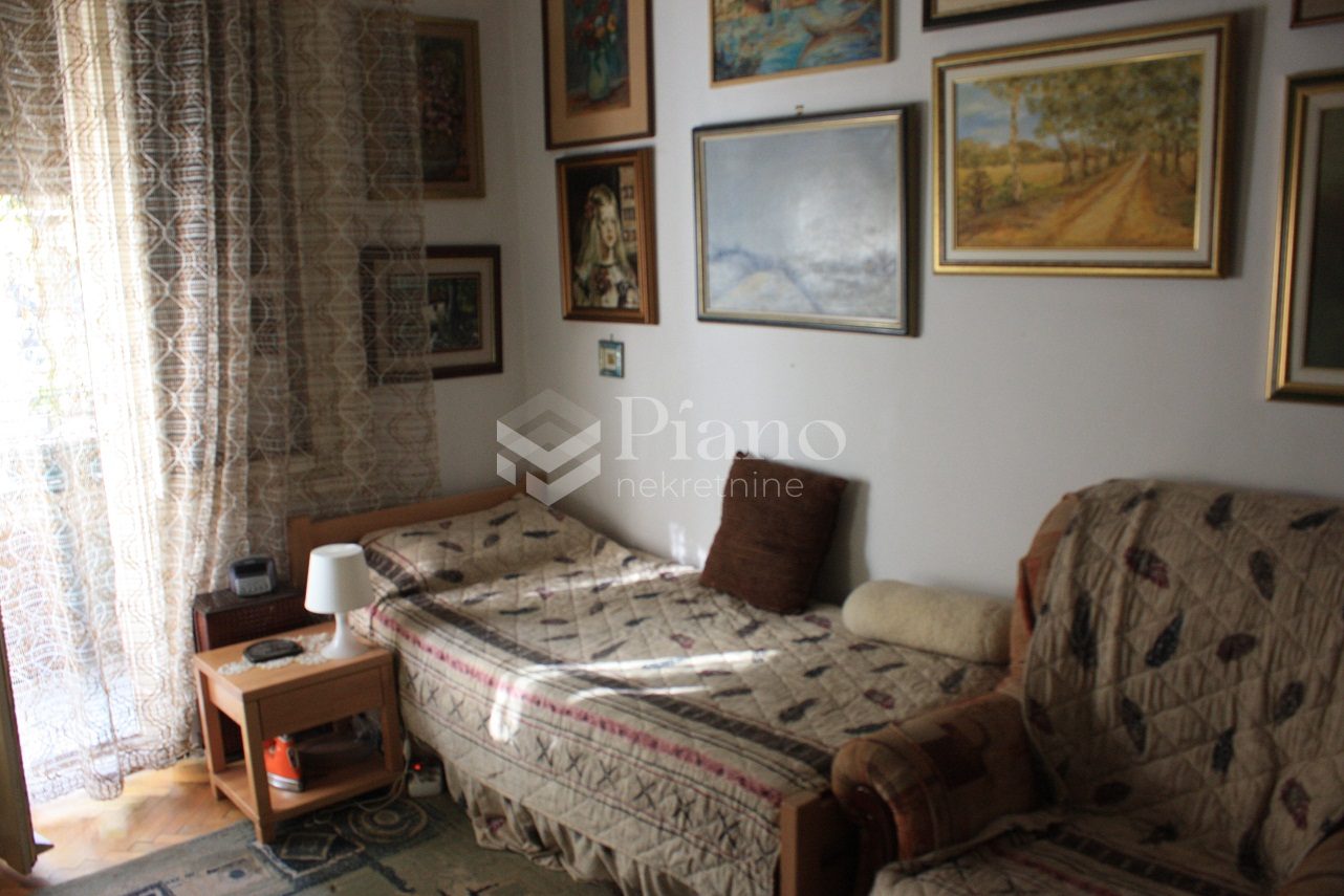 Soba u zgradi EI Niša