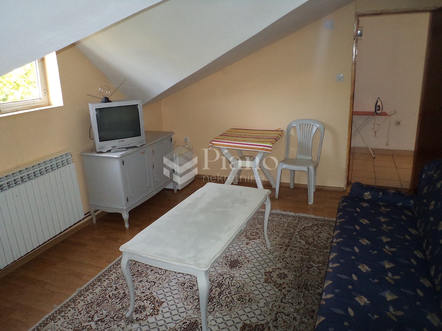 Namještena soba, Zabjelo