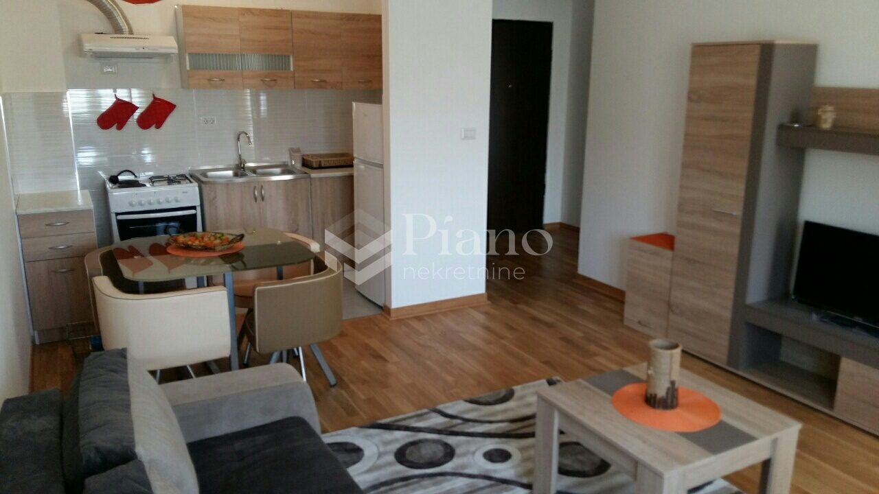 Jednosoban LUX stan u City kvartu