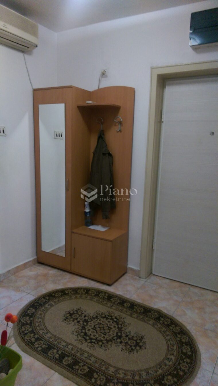 DVOSOBAN NAMJEŠTEN STAN PREKO MORAČE 