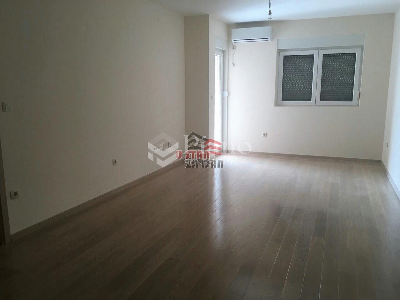 Two bedroom unfurnished apartment in City kvart