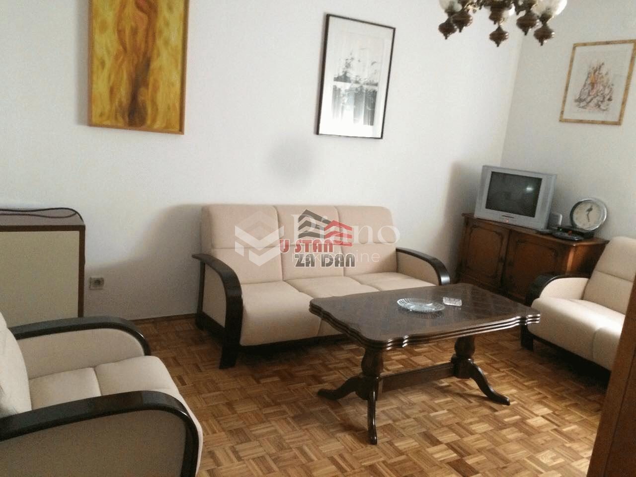 Two bedroom furnished apartment in Momišići