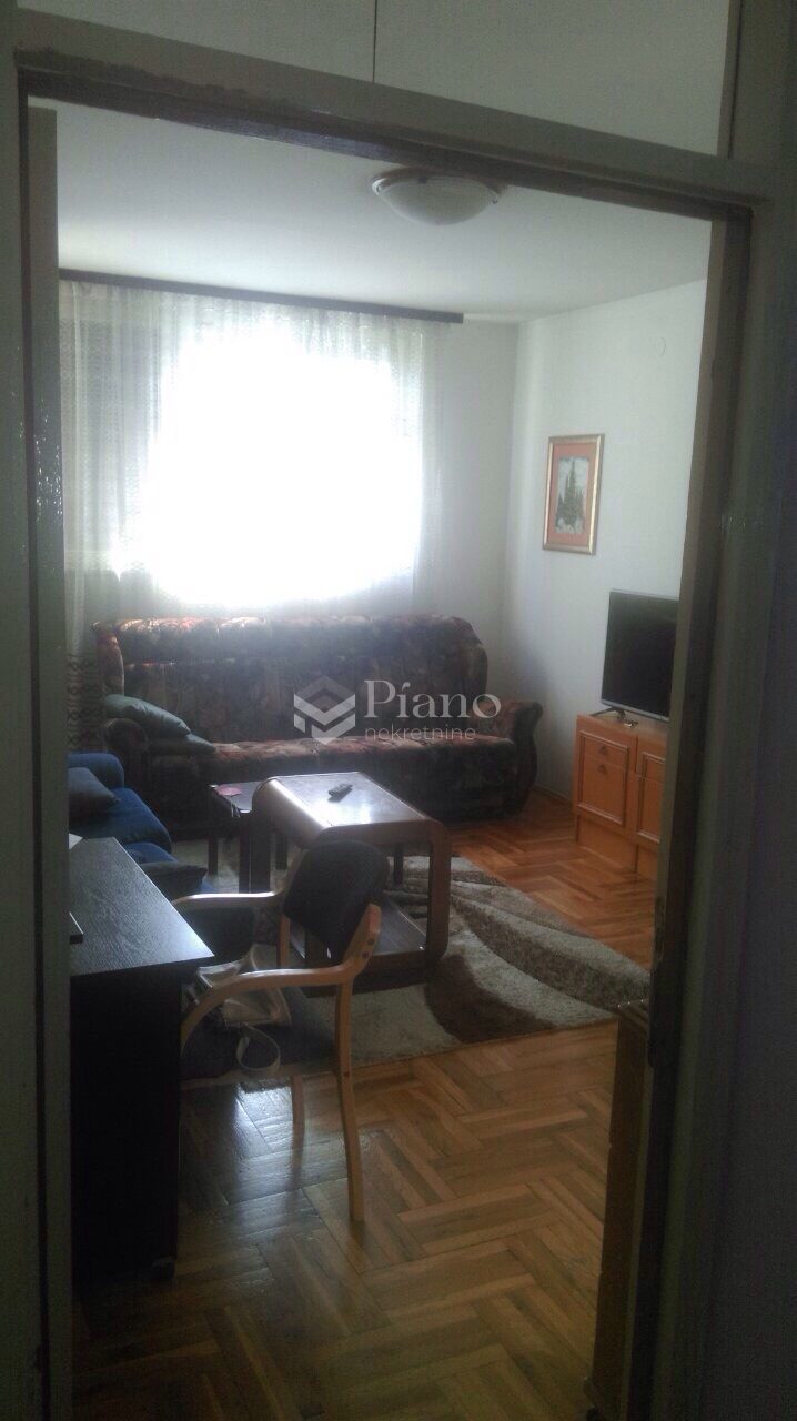 Dvosoban namješten stan na Zabjelu