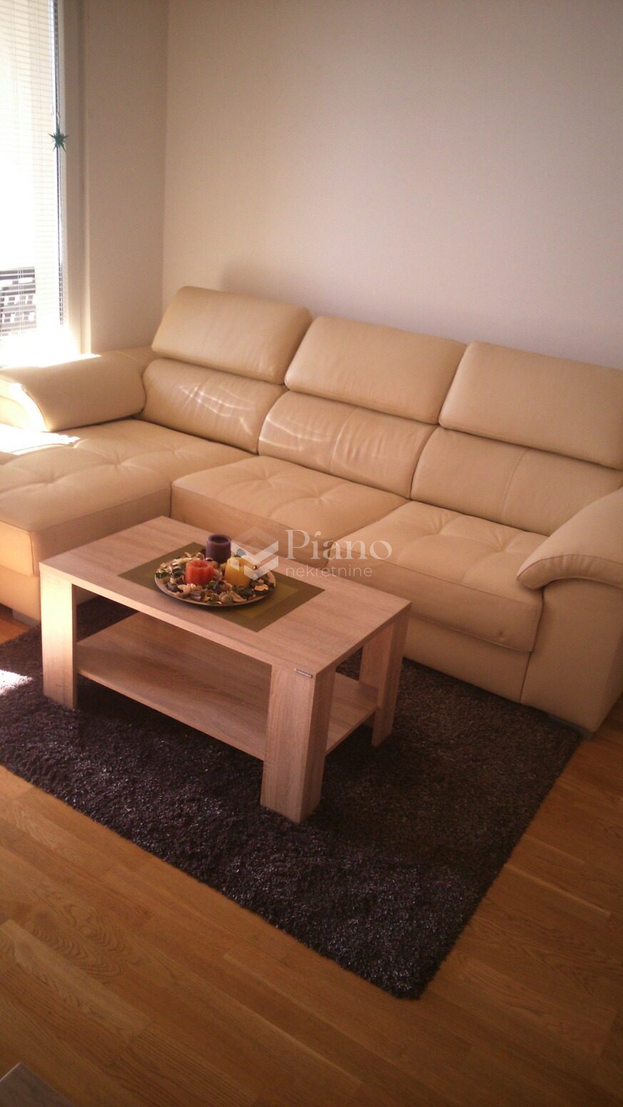 Namještena garsonjera u City kvartu