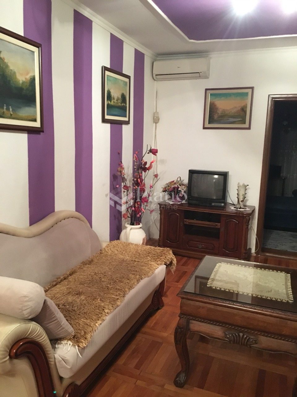 Jednosoban namješten stan na Koniku