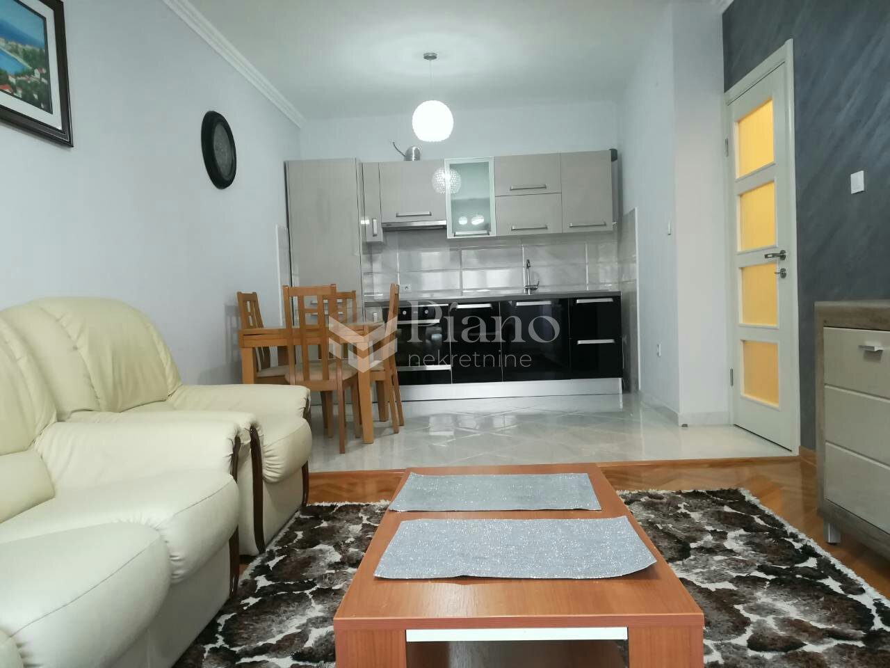 Two bedroom furnished apartment Preko Morače