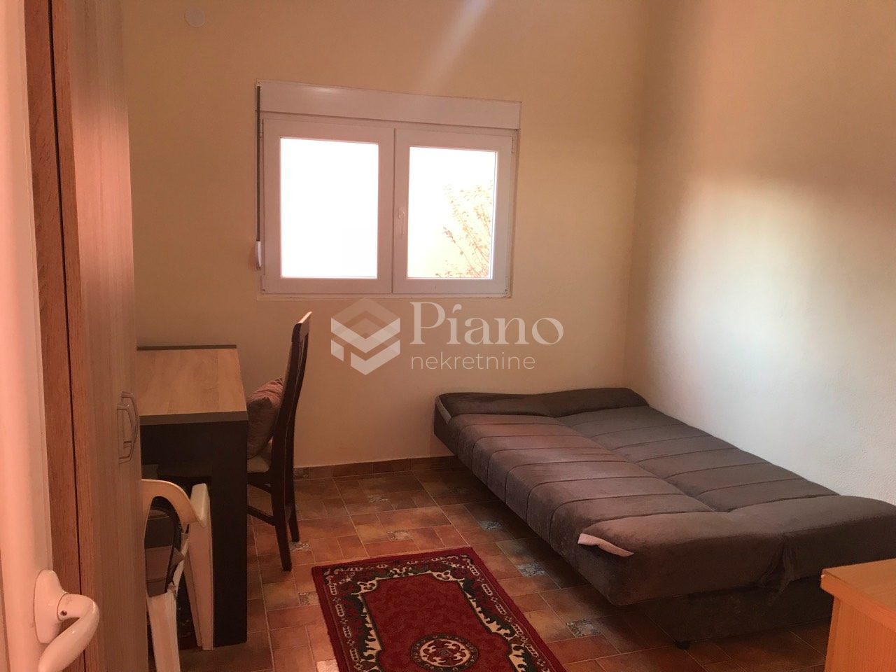 Namještena garsonjera iza City kvarta