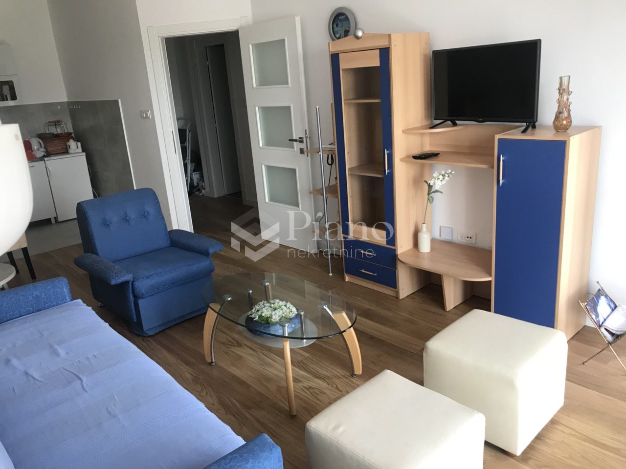 Furnished one-bedroom apartment near Vezirov most