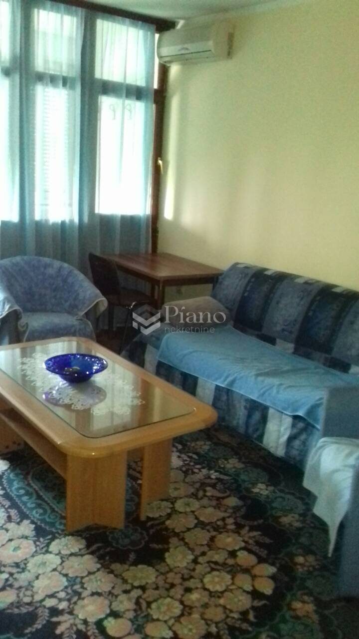 Furnished one-bedroom apartment in Stari Aerodrom
