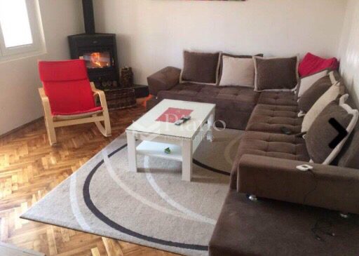 Furnished two-bedrooms apartment in Gornja Gorica