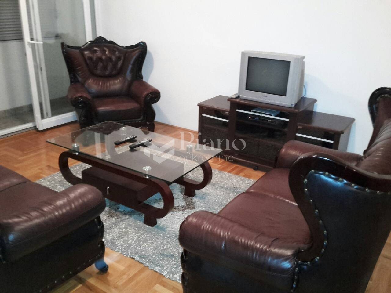 Namješten dvosoban stan iza Delte 